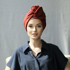 Rustic Garnet-Turban