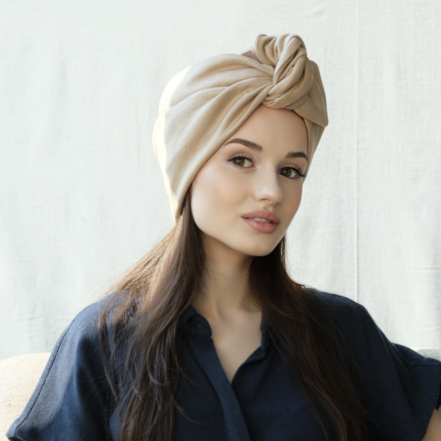 Beige Suede-Turban